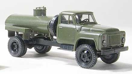 GAZ-52-01 ATZ-22 fuel tank truck military<br /><a href='images/pictures/MiniaturModelle/036390.jpg' target='_blank'>Full size image</a>